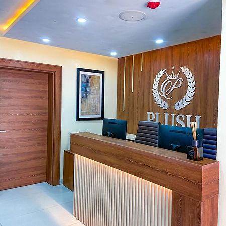 Plush Hotel,Abuja Exteriör bild